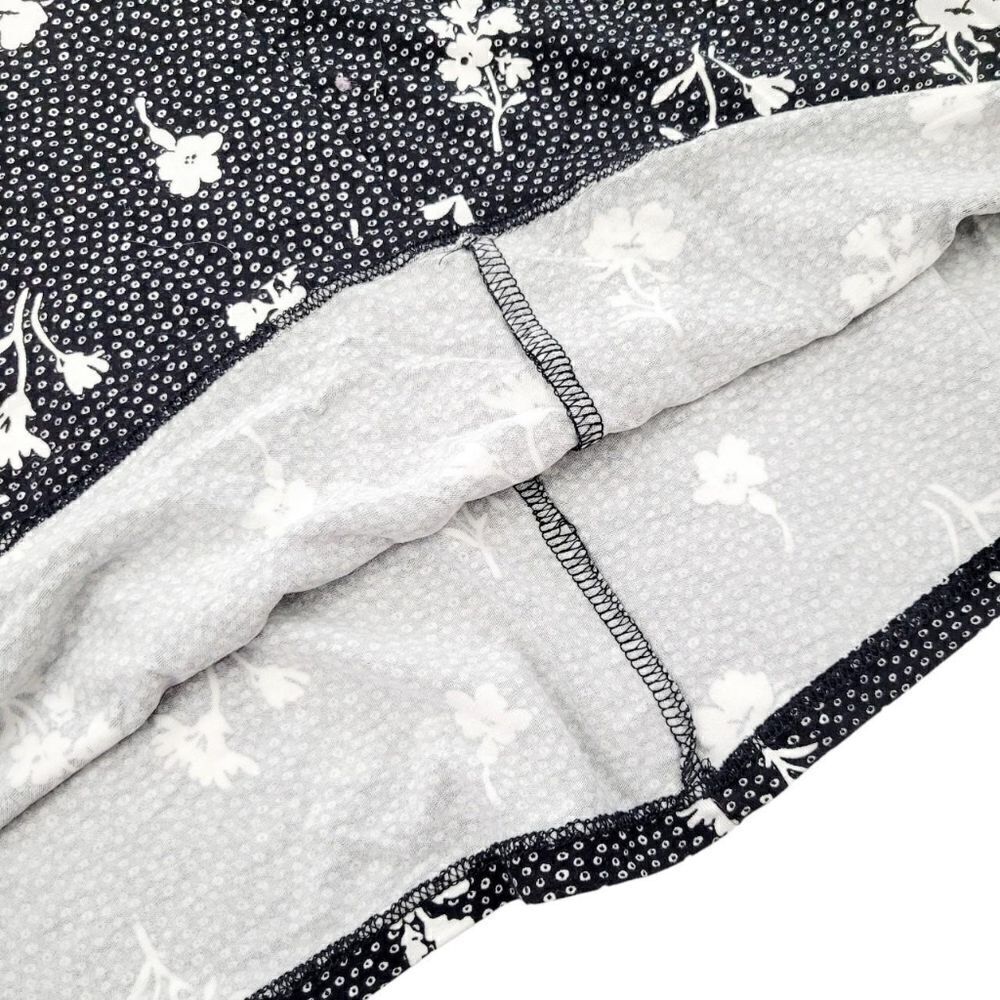 2/$20 Y2K Suzy Shier Black & White Floral Pattern Dress Skirt Size: Large - Picture 5 of 8
